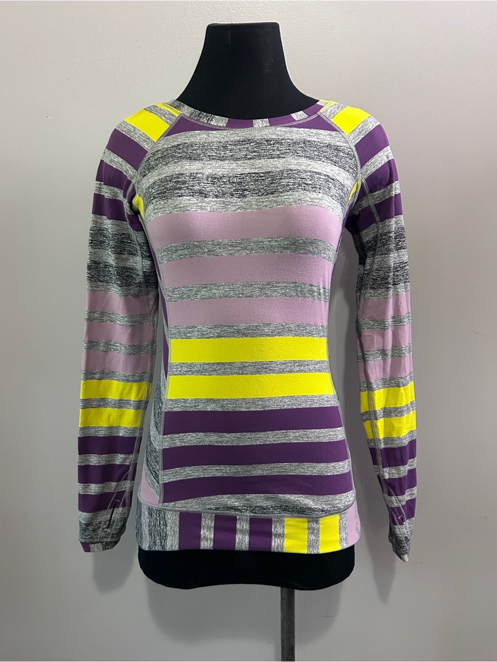 Lululemon Shirt Womens 4  Purple Gray Stripe Long Sleeve Run Back Zip Pocket